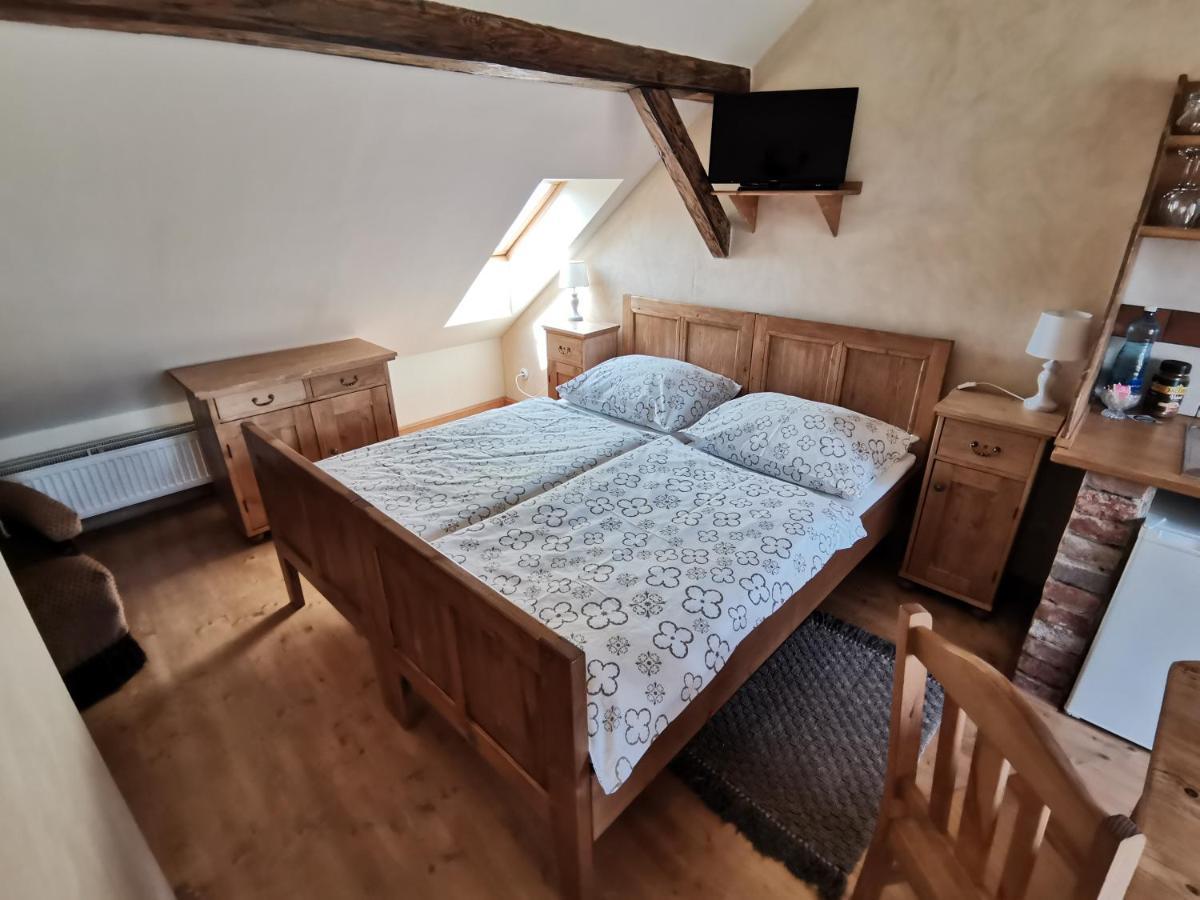 קונטה הורה Apartmany U Koudelnika מראה חיצוני תמונה